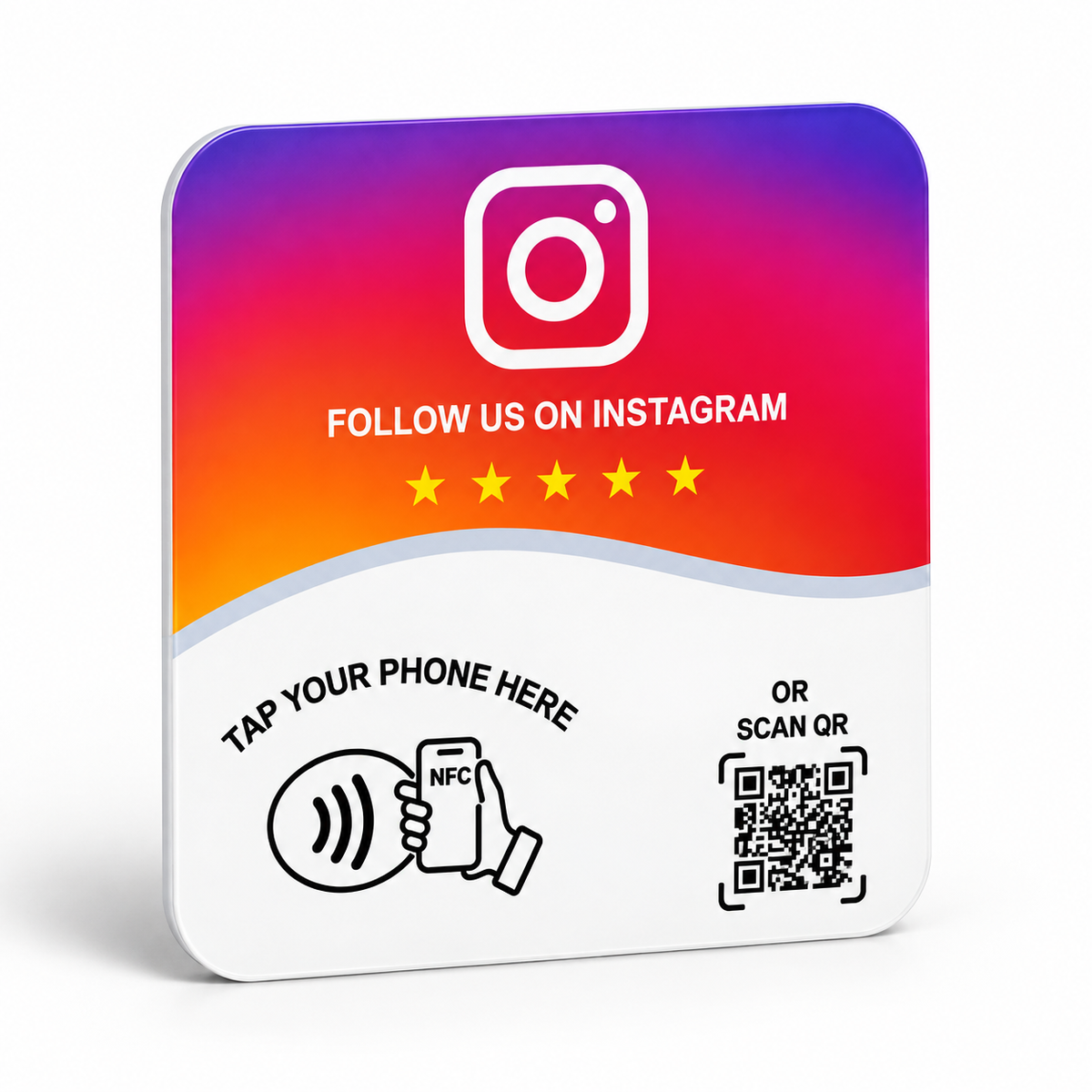 Placa NFC Instagram completa vista en ángulo, con su frontal y bordes visibles
